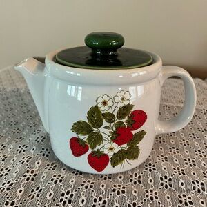 Strawberry Design Ceramic Teapot